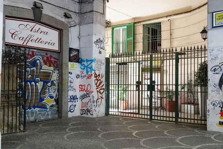 Mezzocannone 109 - Home Sweet Home Naples Apartment